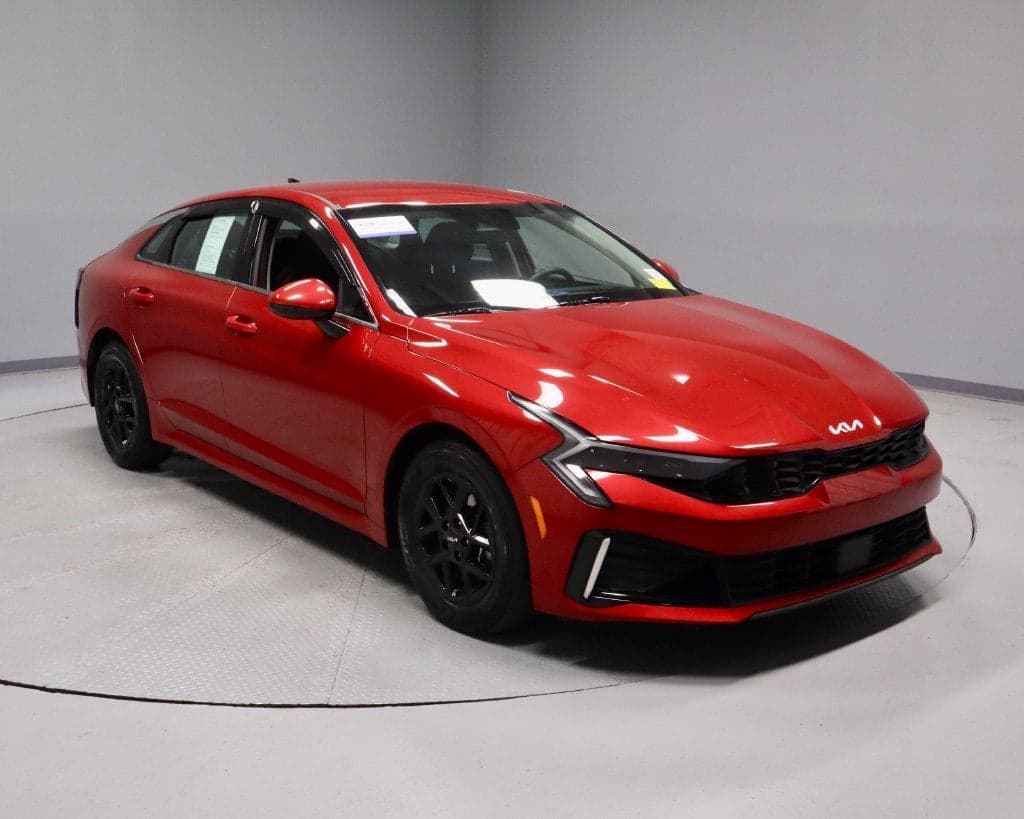 2025 Kia K5 LXS — photo 1 of 5