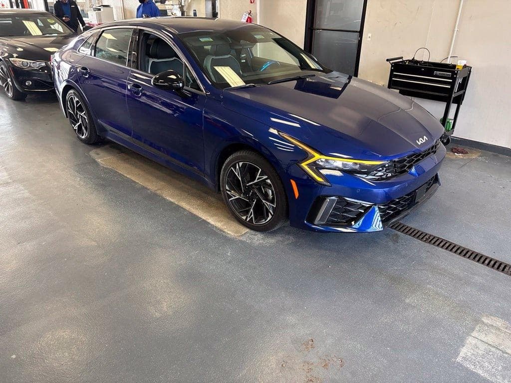 2025 Kia K5 GT-Line — photo 1 of 29