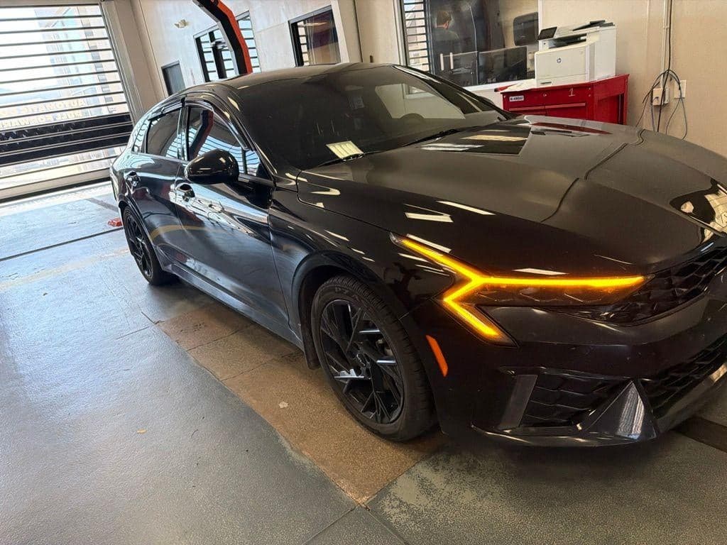 2025 Kia K5 GT-Line — photo 1 of 30