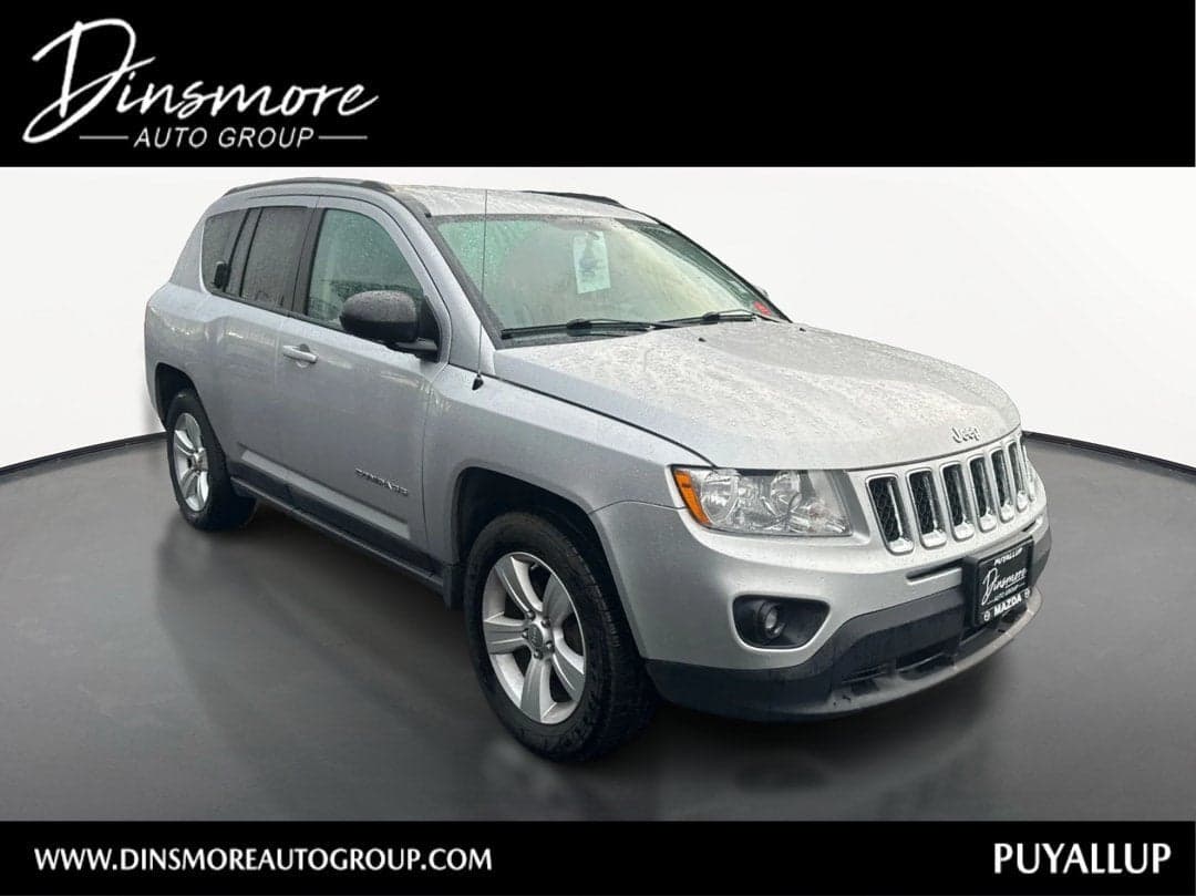 2011 Jeep Compass Base — photo 1 of 8
