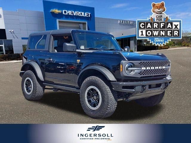 2022 Ford Bronco Badlands — photo 1 of 34