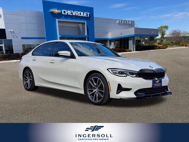 2019 BMW 330i xDrive — photo 1 of 34