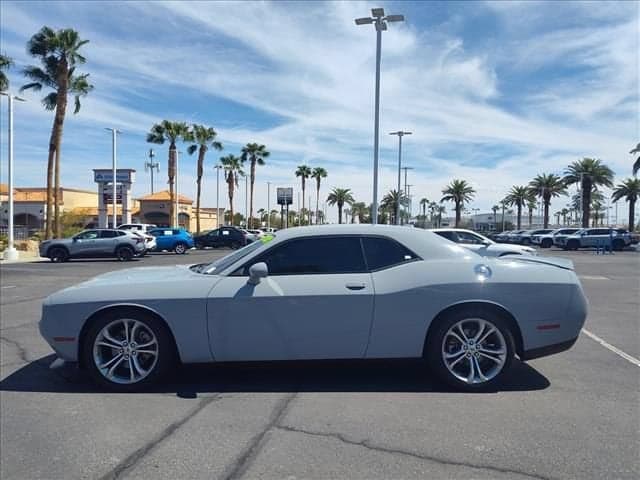 2022 Dodge Challenger GT — photo 1 of 2