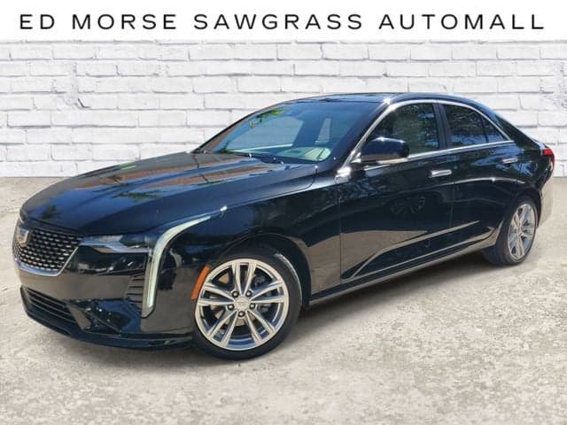 2025 Cadillac CT4 Luxury — photo 1 of 28