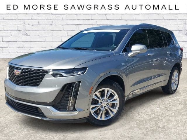 2024 Cadillac XT6 FWD Luxury — photo 1 of 2