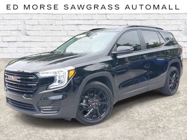 2023 GMC Terrain SLE — photo 1 of 40