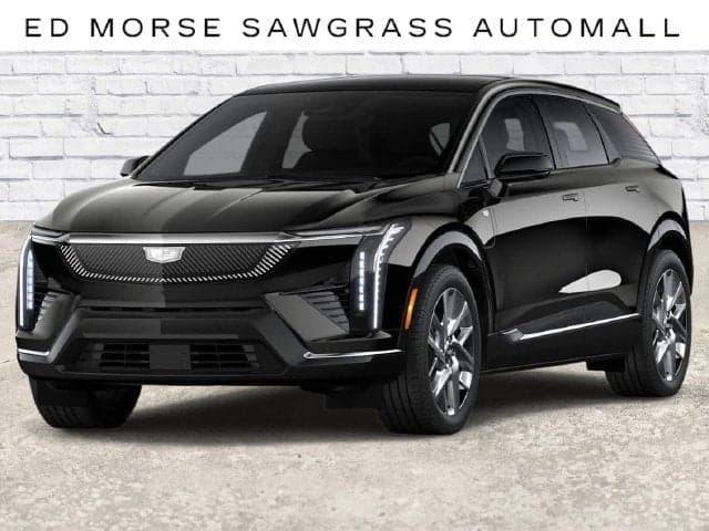 2027 Cadillac OPTIQ Luxury — photo 1 of 5