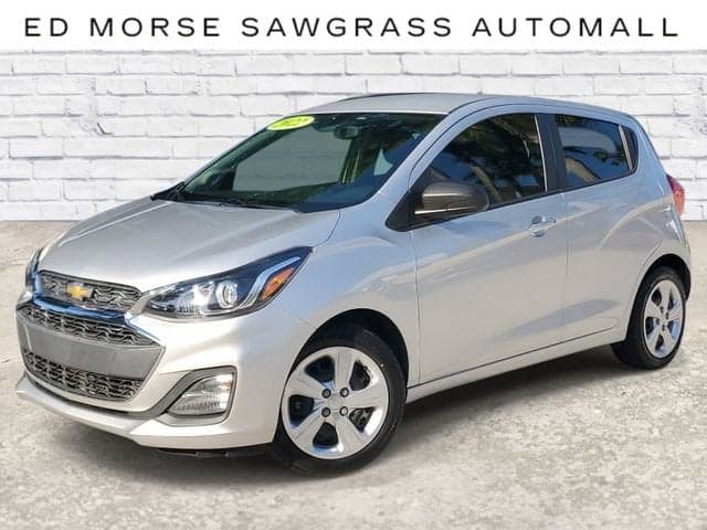 2022 Chevrolet Spark LS — photo 1 of 34
