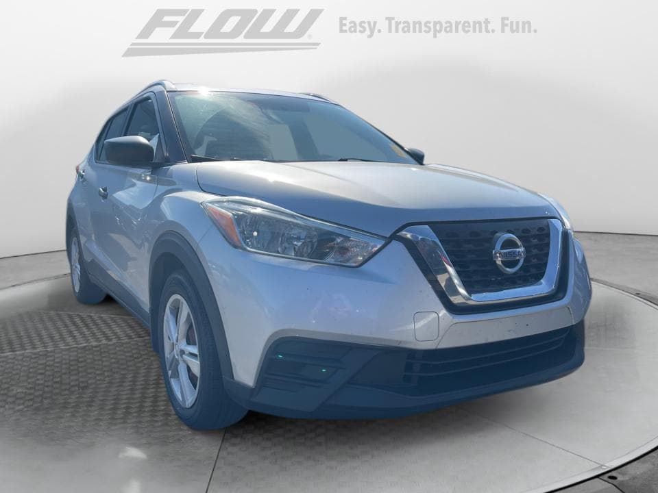 2018 Nissan Kicks S — photo 1 of 5
