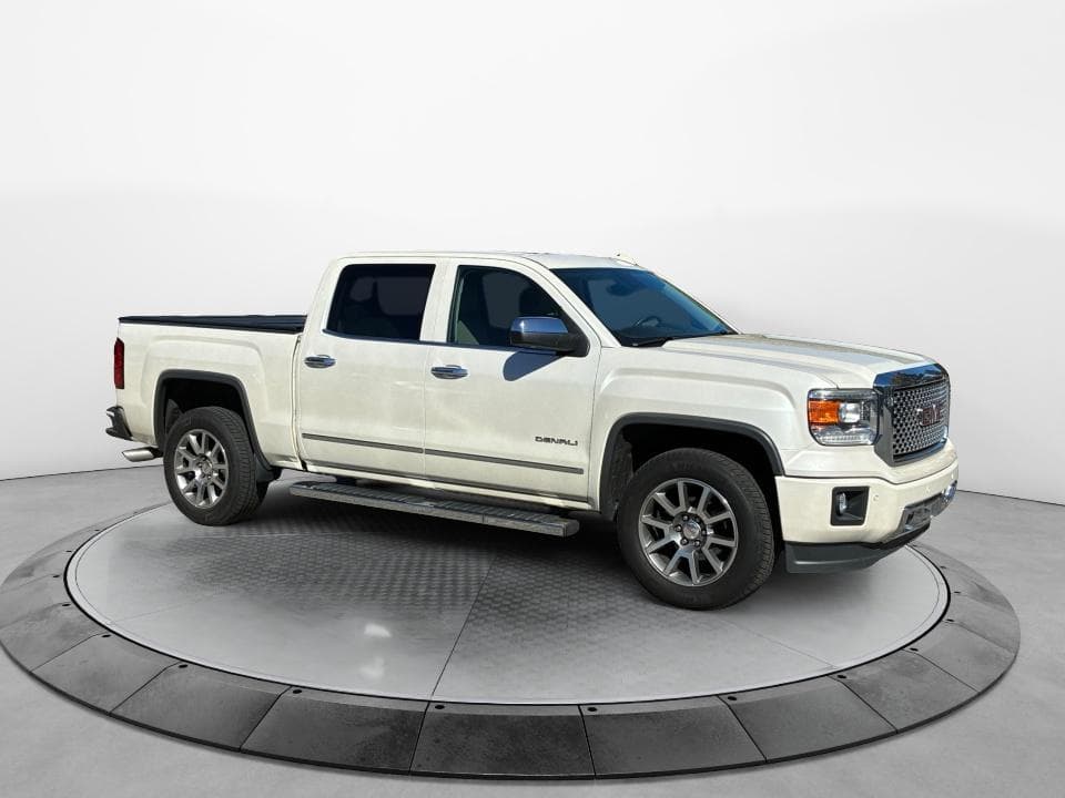 2015 GMC Sierra 1500 Denali — photo 1 of 5