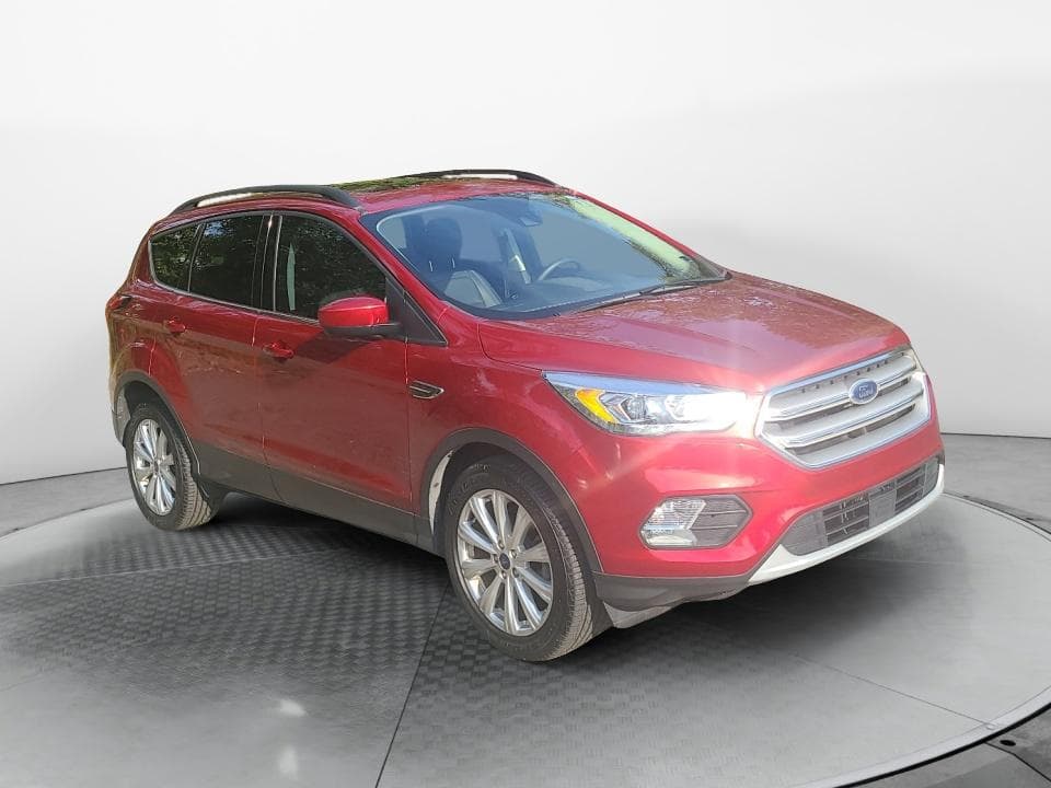 2019 Ford Escape SEL — photo 1 of 5