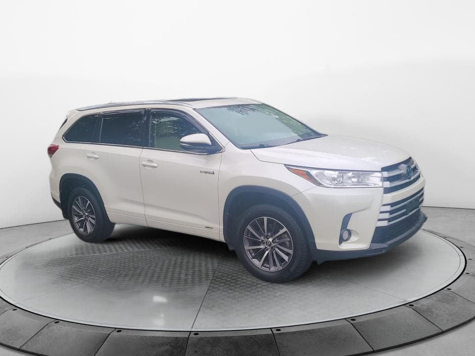 2018 Toyota Highlander Hybrid XLE — photo 1 of 5