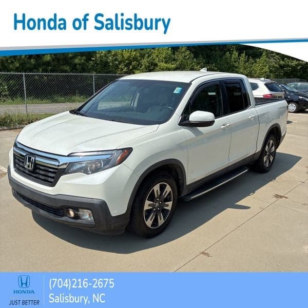 2017 Honda Ridgeline RTL-T — photo 1 of 14