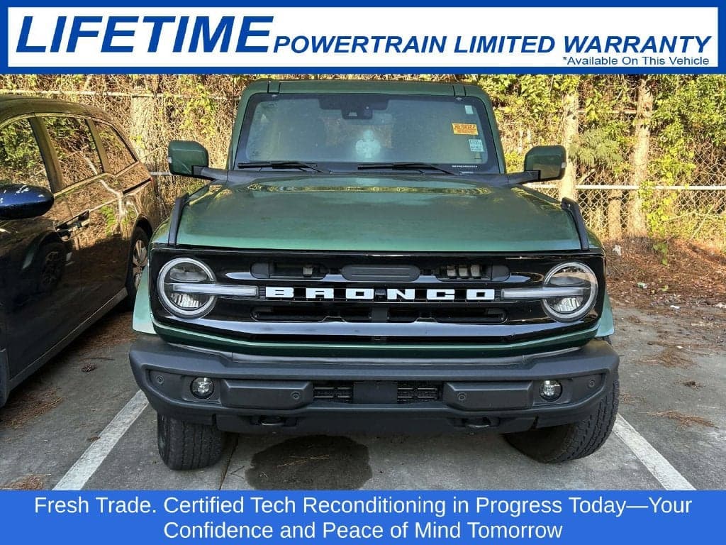 2025 Ford Bronco Outer Banks — photo 1 of 5
