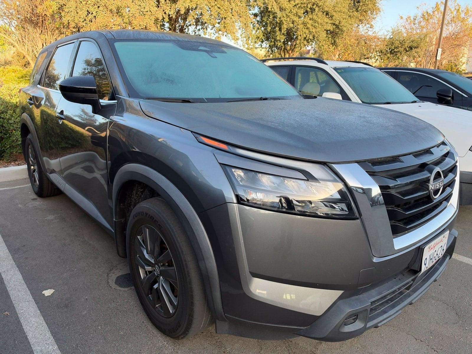 2024 Nissan Pathfinder S — photo 1 of 5