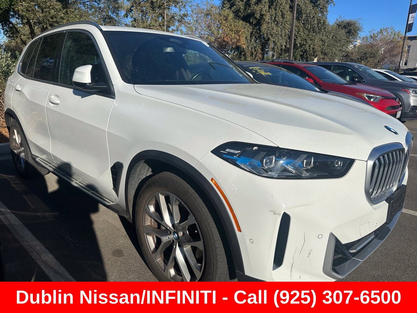 2025 BMW X5 xDrive40i — photo 1 of 6