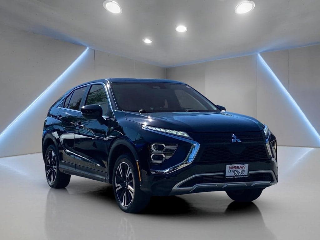 2024 Mitsubishi Eclipse Cross SE — photo 1 of 5