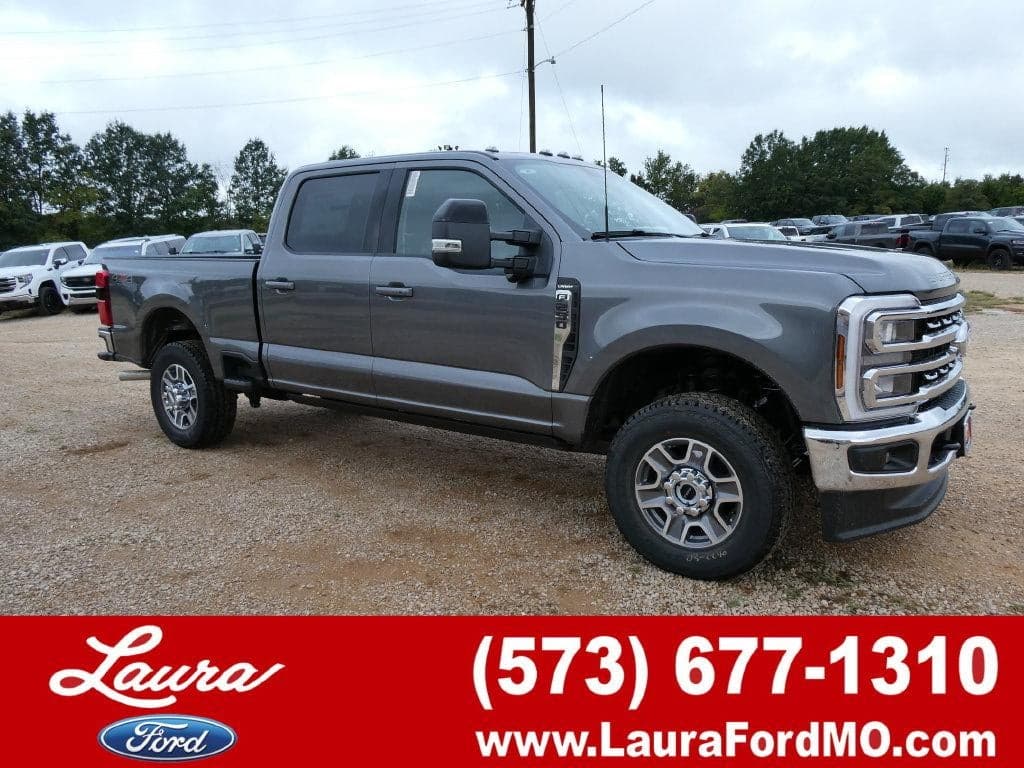 2027 Ford Super Duty F-250 SRW LARIAT — photo 1 of 49