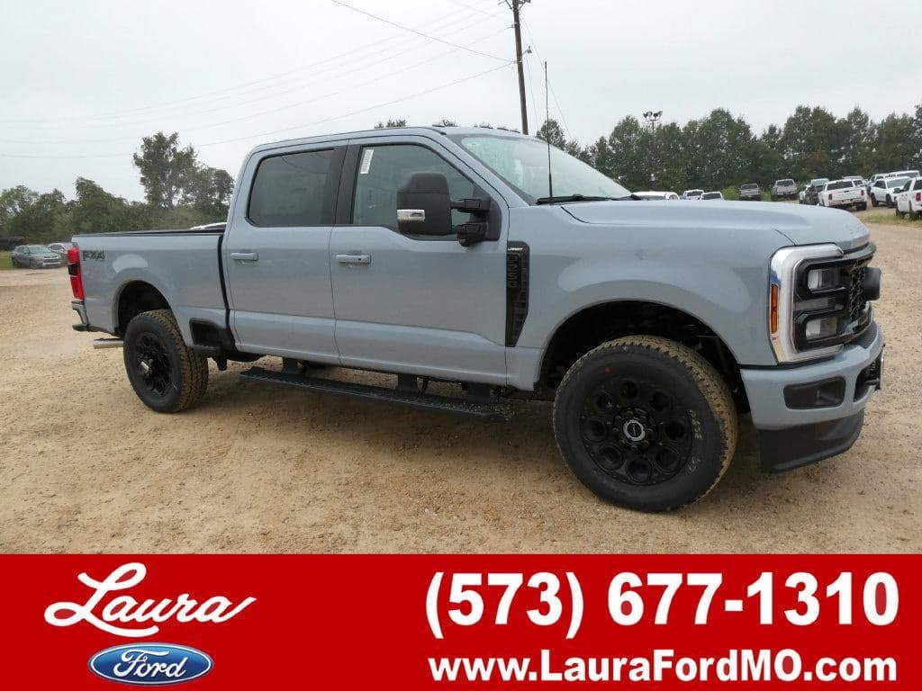 2027 Ford Super Duty F-250 SRW LARIAT — photo 1 of 42