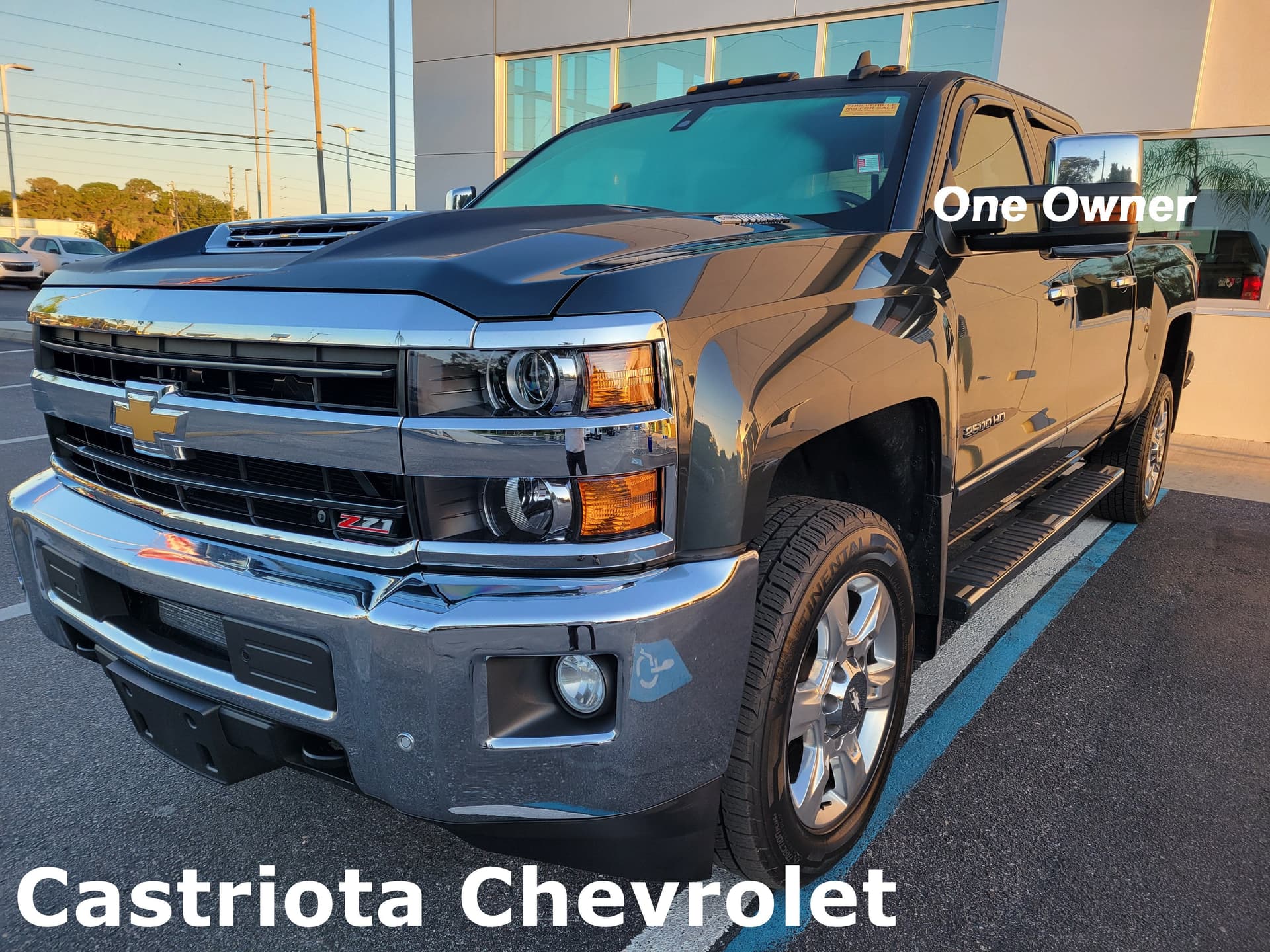 2018 Chevrolet Silverado 2500HD LTZ — photo 1 of 5