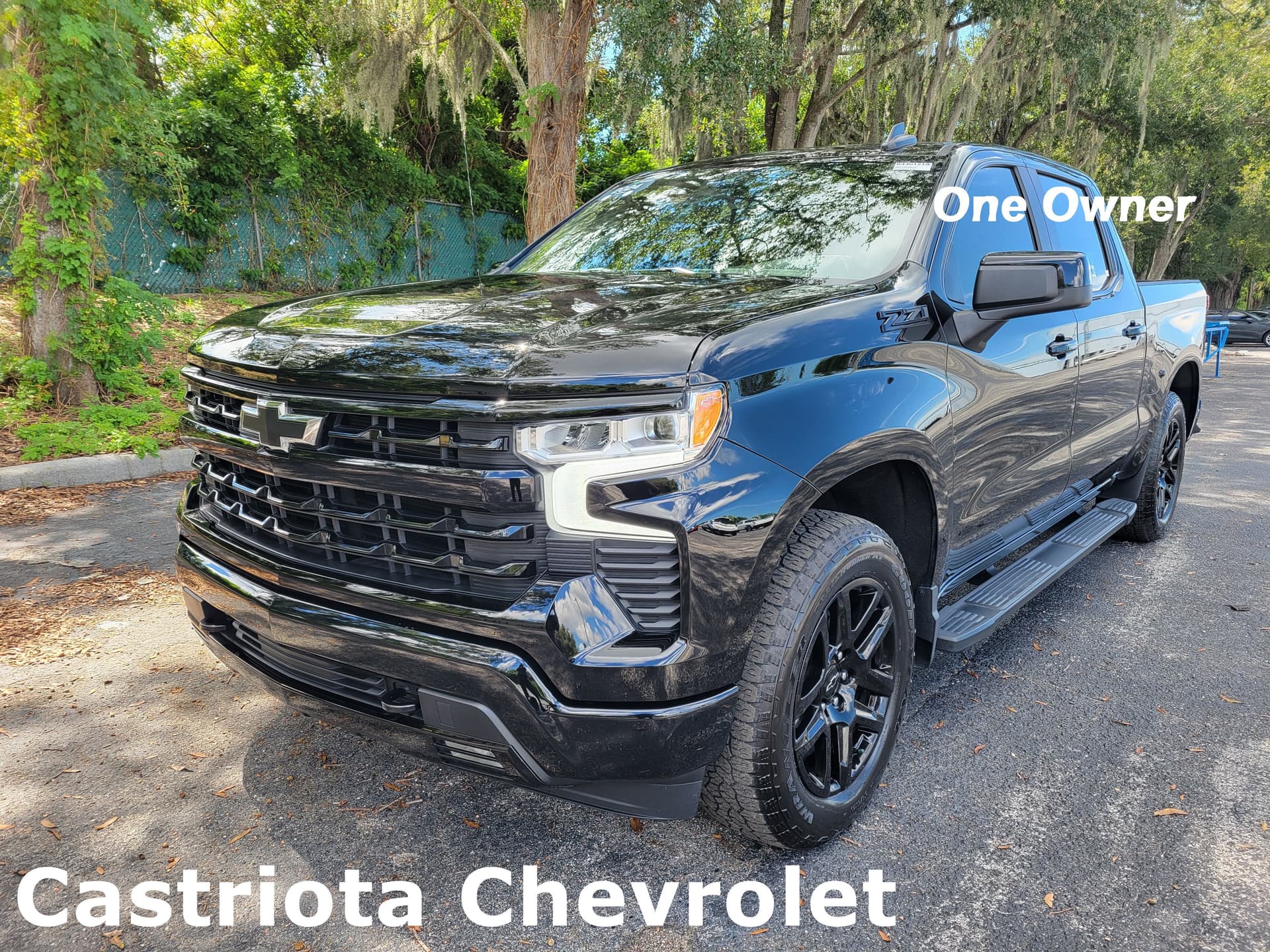 2024 Chevrolet Silverado 1500 RST — photo 1 of 5