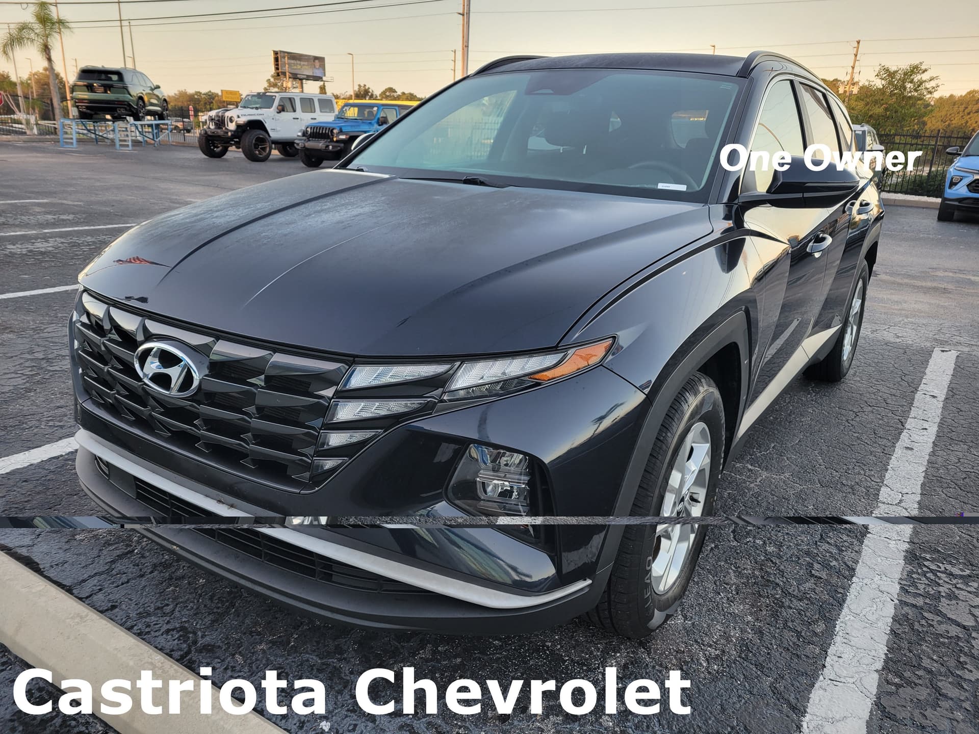 2022 Hyundai Tucson SEL — photo 1 of 2
