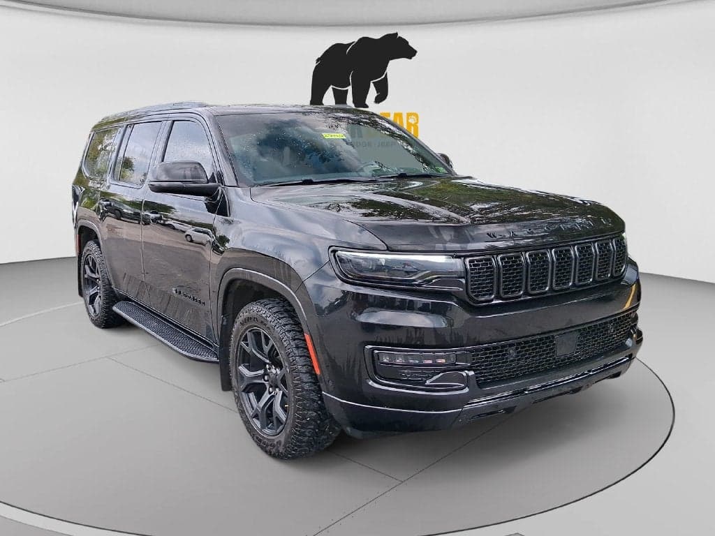 2023 Jeep Wagoneer Series II Carbide — photo 1 of 8