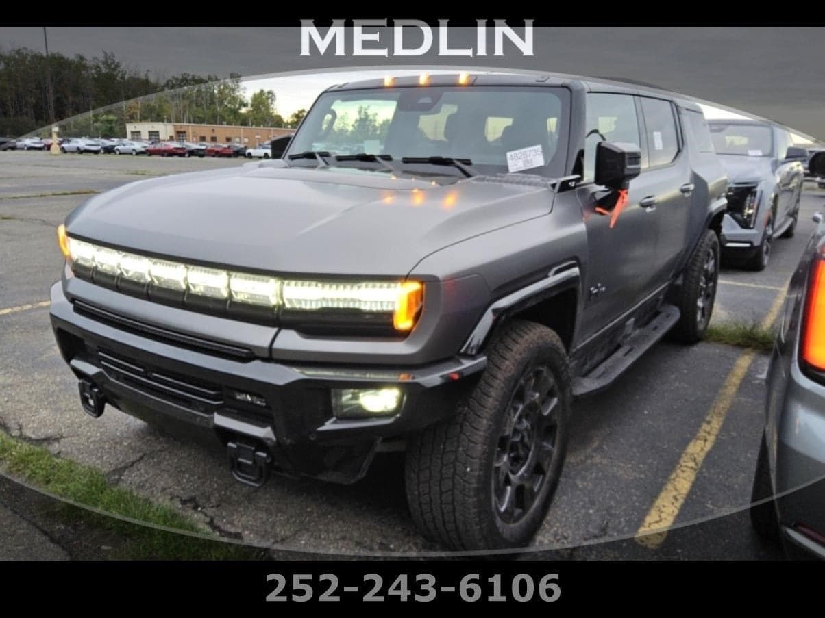 2026 GMC HUMMER EV SUV 3X — photo 1 of 5