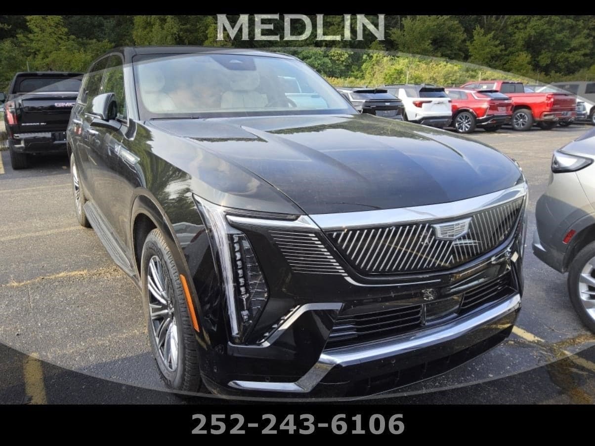 2026 Cadillac Escalade IQ Luxury — photo 1 of 26
