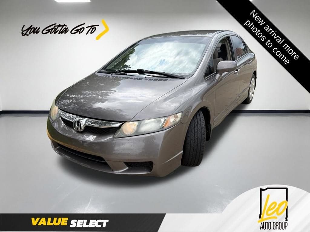 2009 Honda Civic Sdn LX — photo 1 of 8
