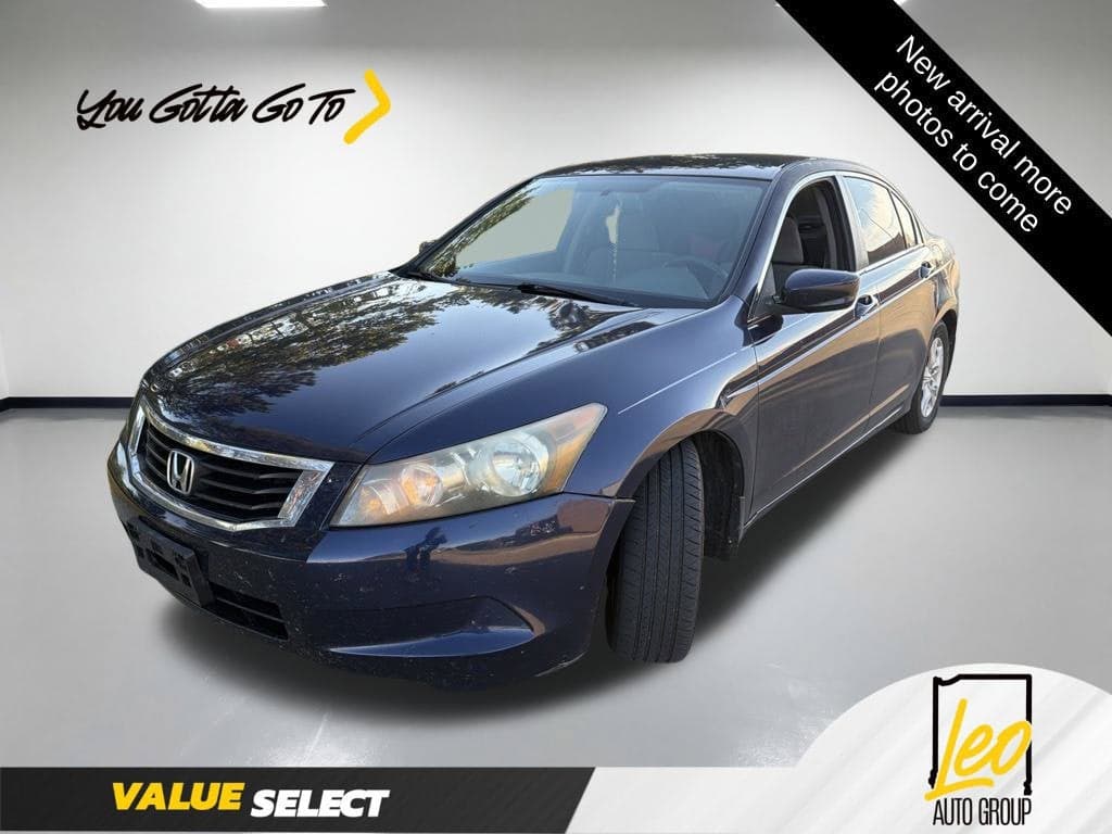 2010 Honda Accord Sdn LX-P — photo 1 of 7
