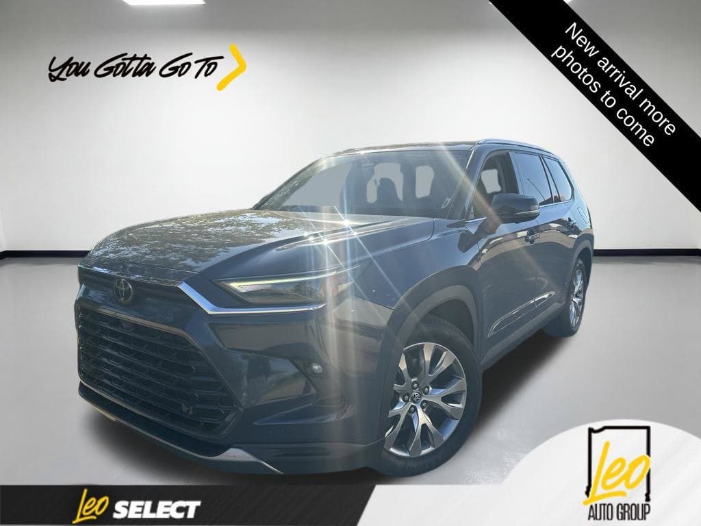 2024 Toyota Grand Highlander XLE — photo 1 of 2