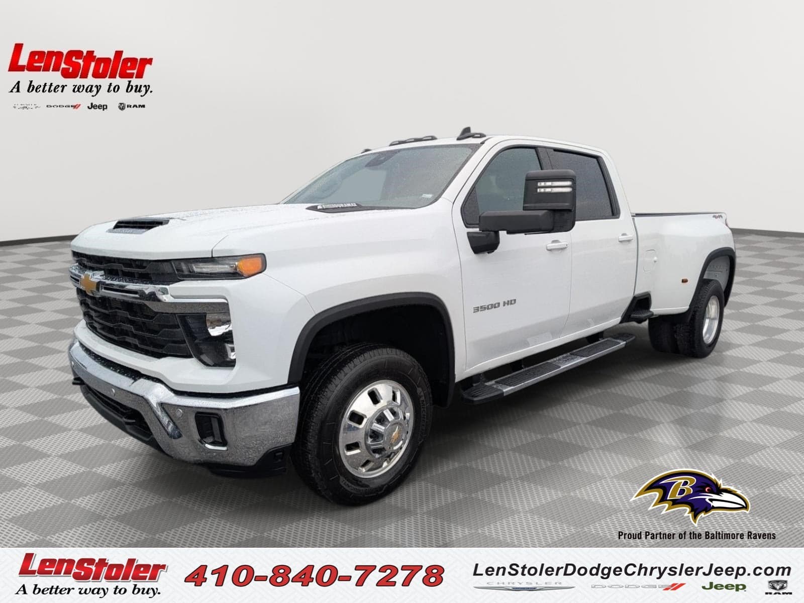 2025 Chevrolet Silverado 3500HD LT — photo 1 of 44