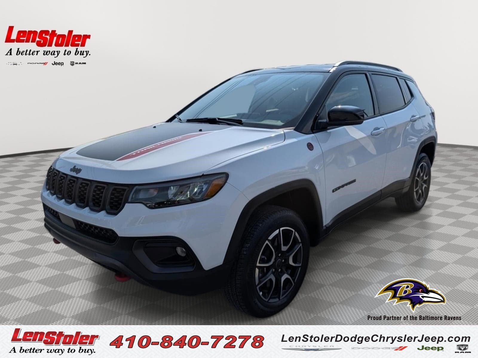 2025 Jeep Compass Trailhawk — photo 1 of 39