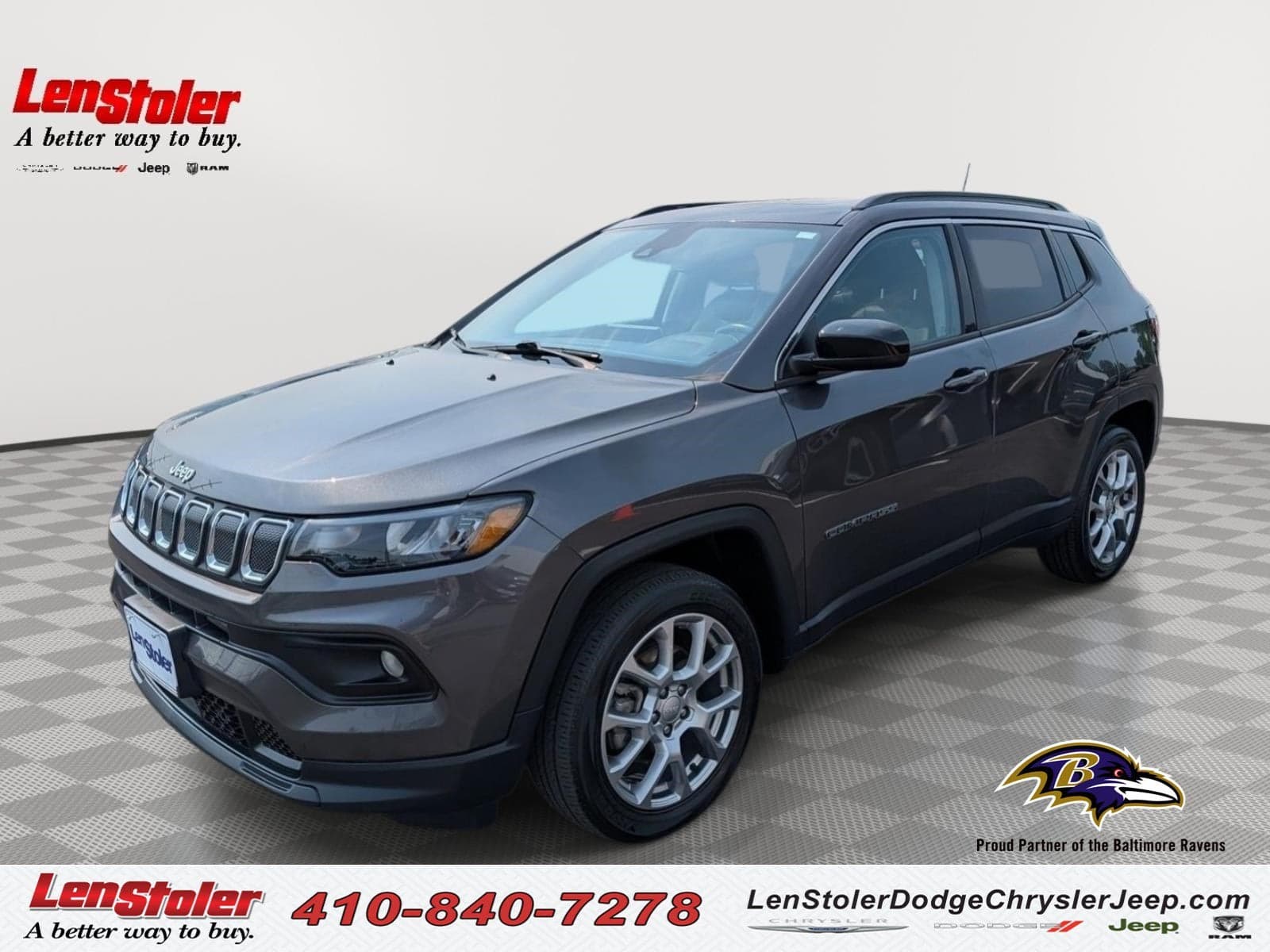 2022 Jeep Compass Latitude Lux — photo 1 of 43