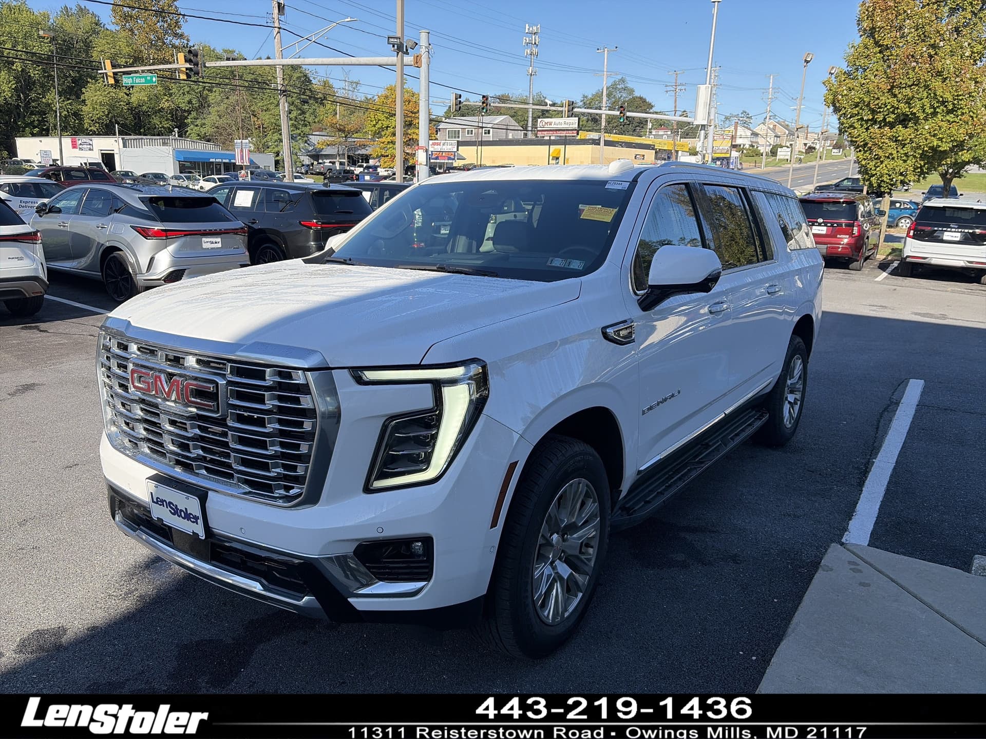 2025 GMC Yukon XL Denali — photo 1 of 16