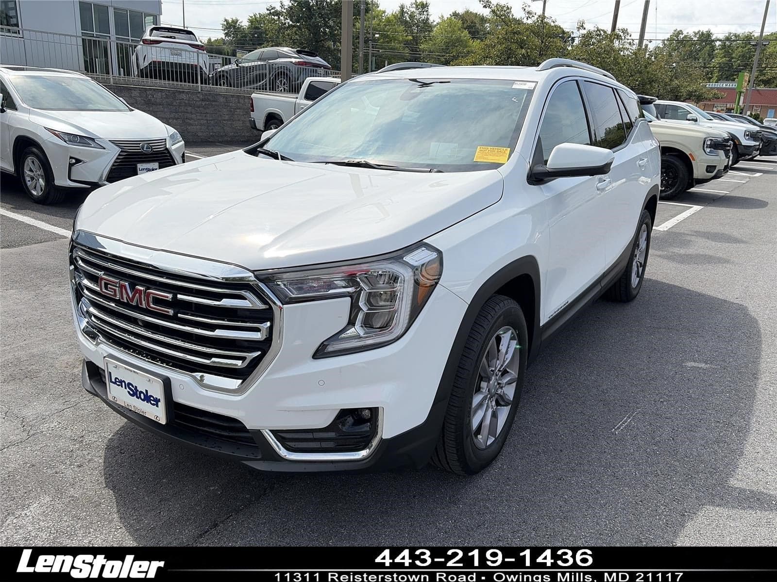 2023 GMC Terrain SLT — photo 1 of 28