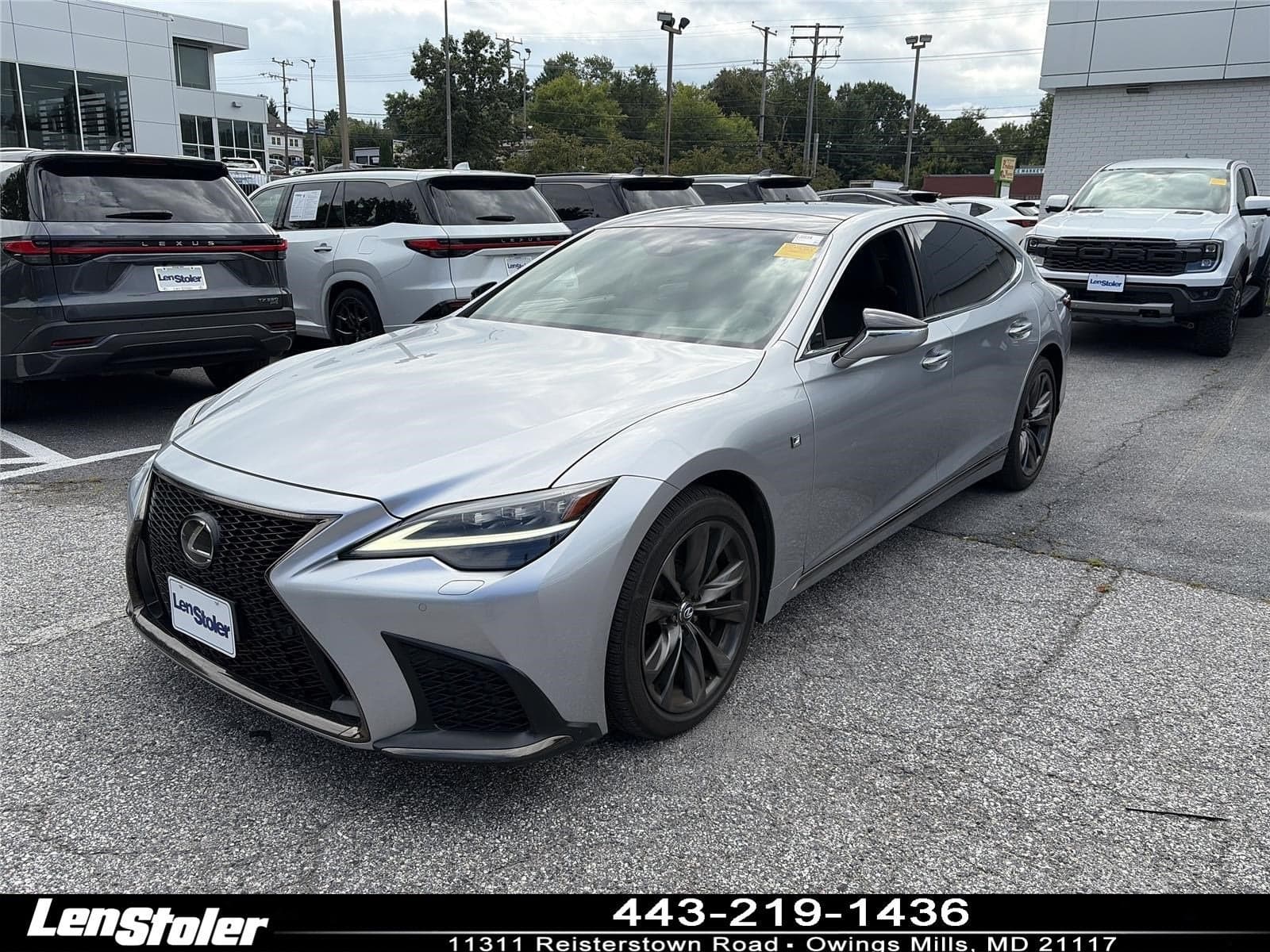 2023 Lexus LS Base — photo 1 of 21