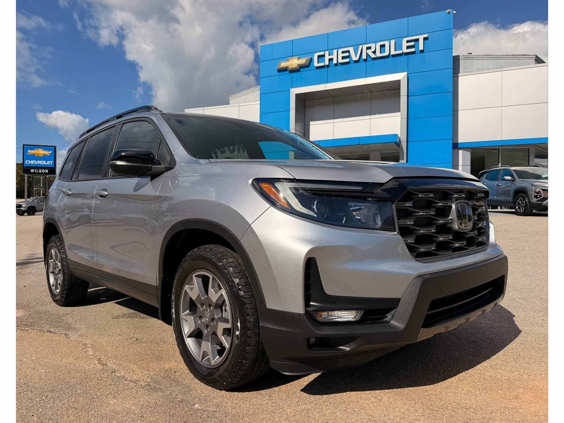 2022 Honda Passport TrailSport — photo 1 of 5