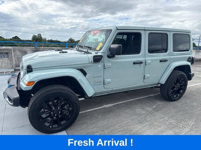 2024 Jeep Wrangler 4xe Sahara — photo 1 of 34