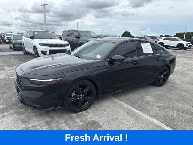 2023 Honda Accord Hybrid Sport-L — photo 1 of 35