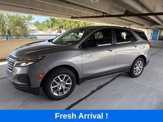 2024 Chevrolet Equinox LS — photo 1 of 5