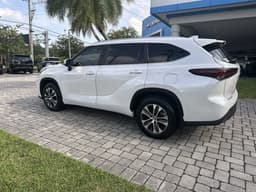 Extra Photo