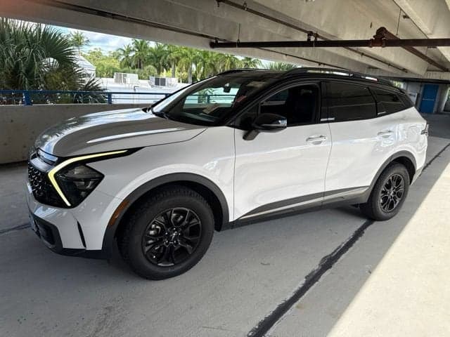 2023 Kia Sportage X-Pro — photo 1 of 40