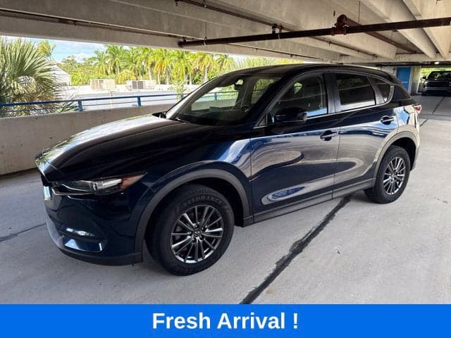 2021 Mazda CX-5 Touring — photo 1 of 5