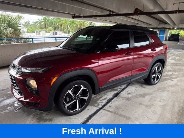 2022 Chevrolet Trailblazer RS — photo 1 of 34