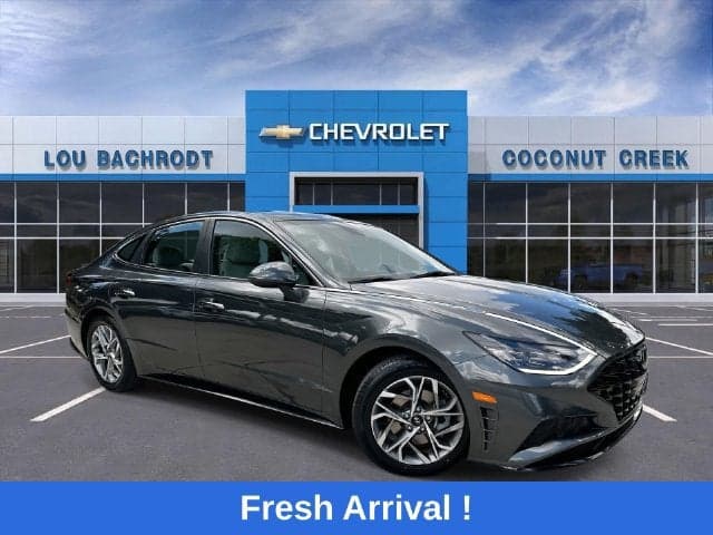 2023 Hyundai Sonata SEL — photo 1 of 5