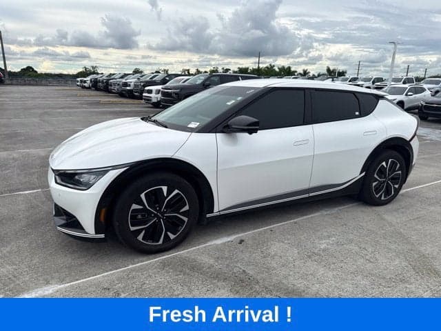 2024 Kia EV6 Wind — photo 1 of 23