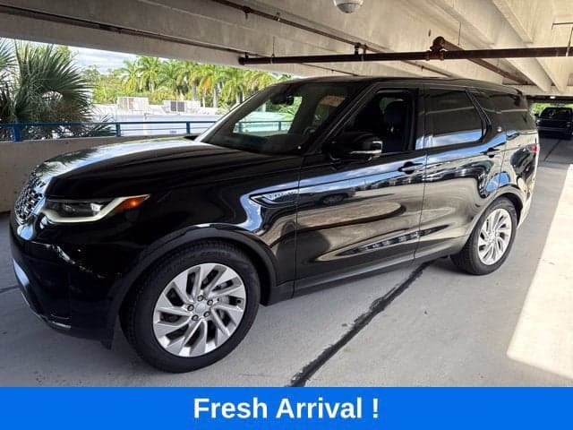 2025 Land Rover Discovery S — photo 1 of 5