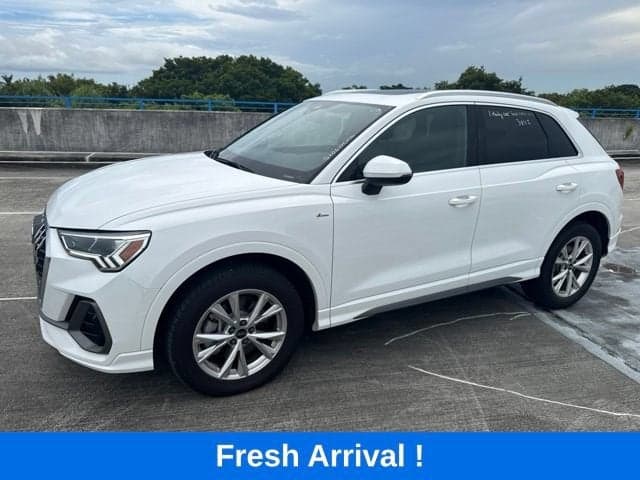 2025 Audi Q3 S line Premium — photo 1 of 38